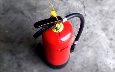 Top 5 des équipements de sécurité essentiels pour naviguer en toute sérénité